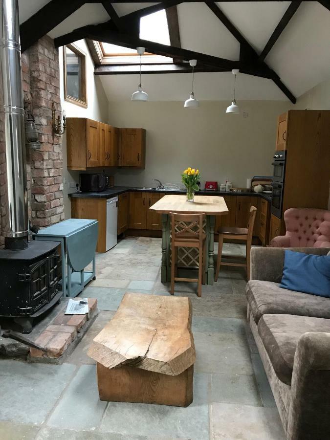 Tracey'S Farmhouse Cottage Belfast Esterno foto