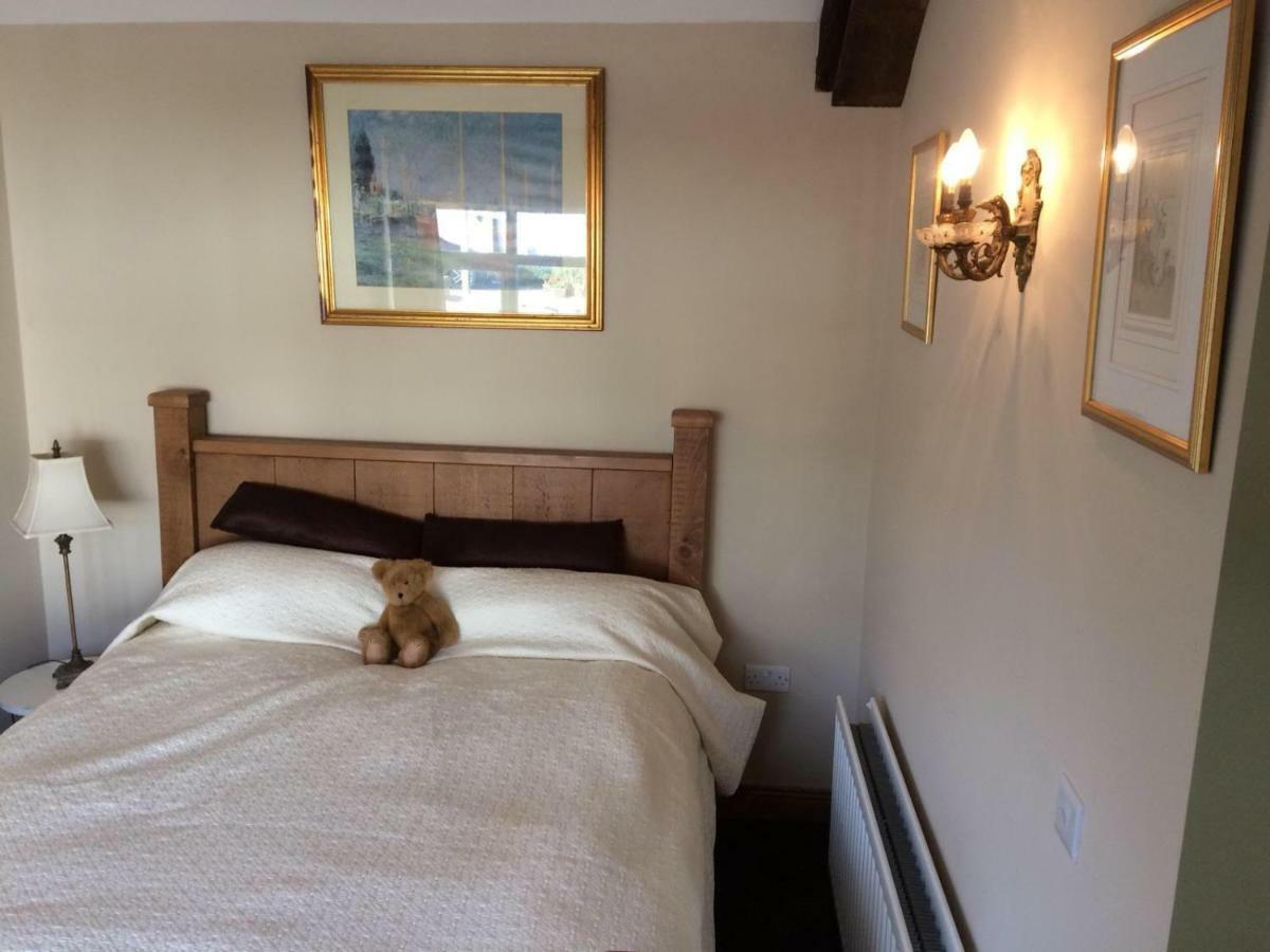 Tracey'S Farmhouse Cottage Belfast Esterno foto