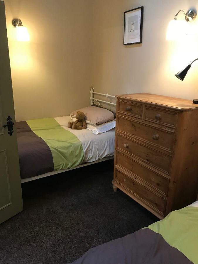 Tracey'S Farmhouse Cottage Belfast Esterno foto