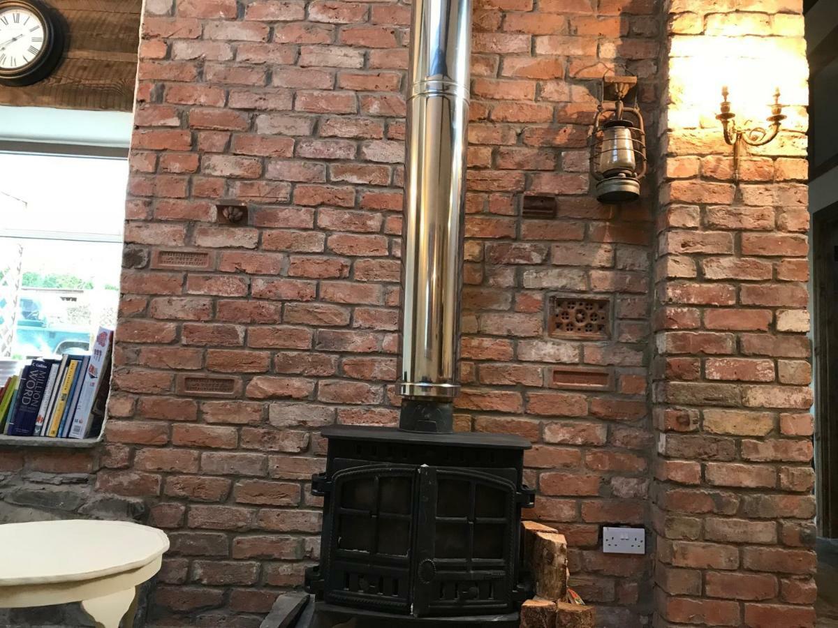 Tracey'S Farmhouse Cottage Belfast Esterno foto