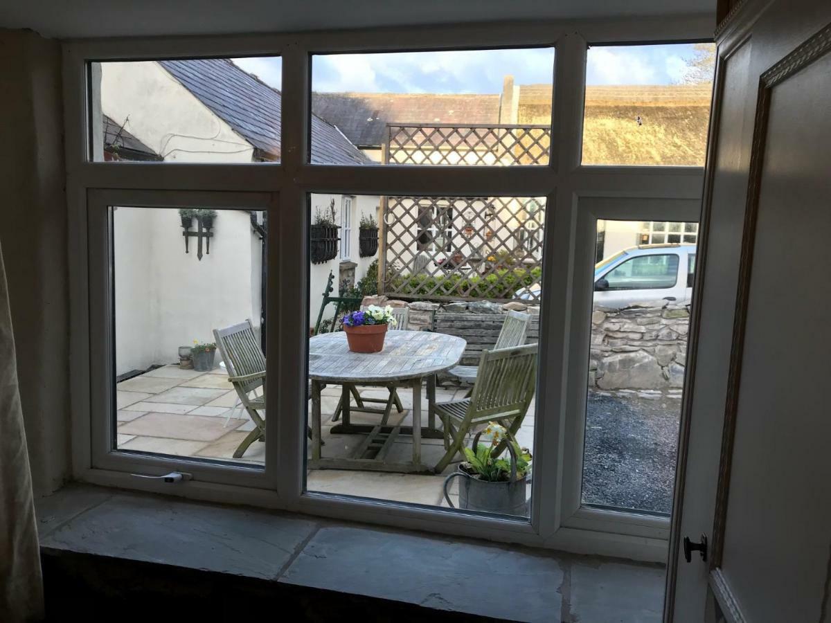 Tracey'S Farmhouse Cottage Belfast Esterno foto